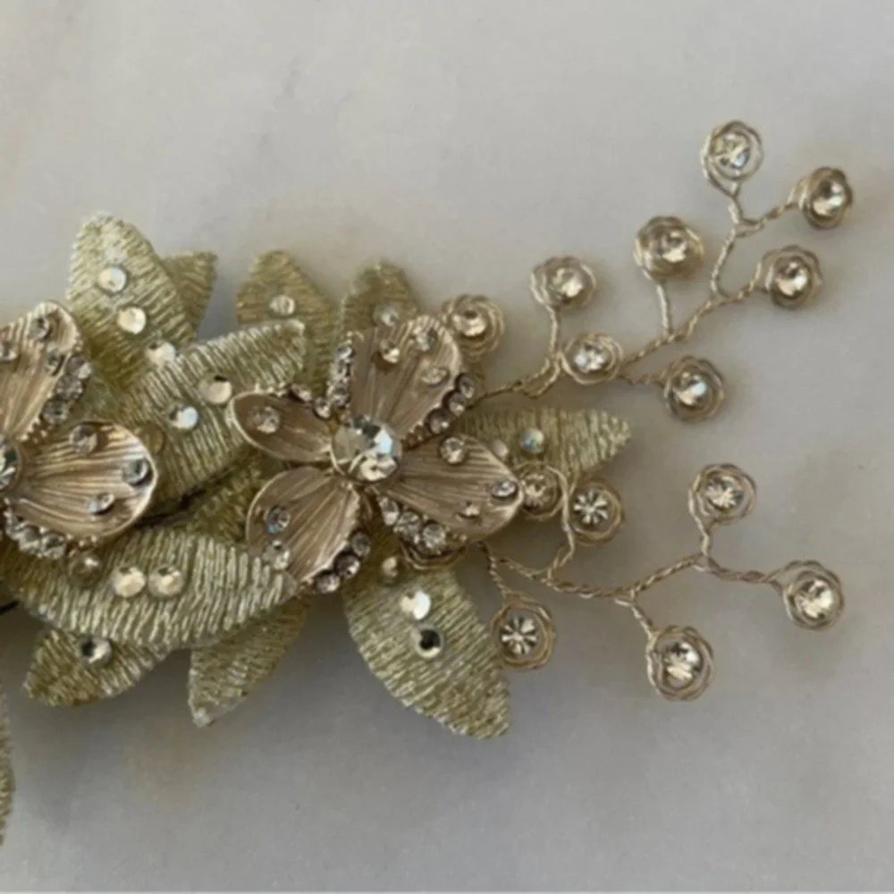 Wedding Hair Clip with Crystals, Metallic Flowers & Leaves​​​​